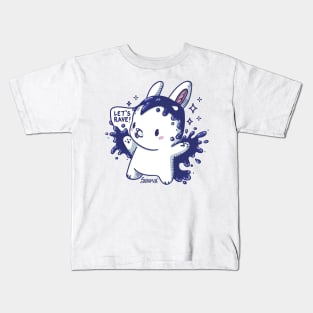 Kawaii Cute raven bunny saying "Let's rave!" Kids T-Shirt